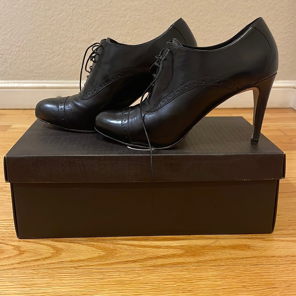 EUC Cole Haan Sz 8 Black Oxford Bootie